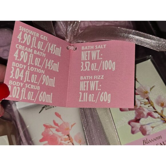 Floral Breeze Luxury Bath & Body Spa Gift Set  6 Piece Collection Blossom - Picture 3 of 3